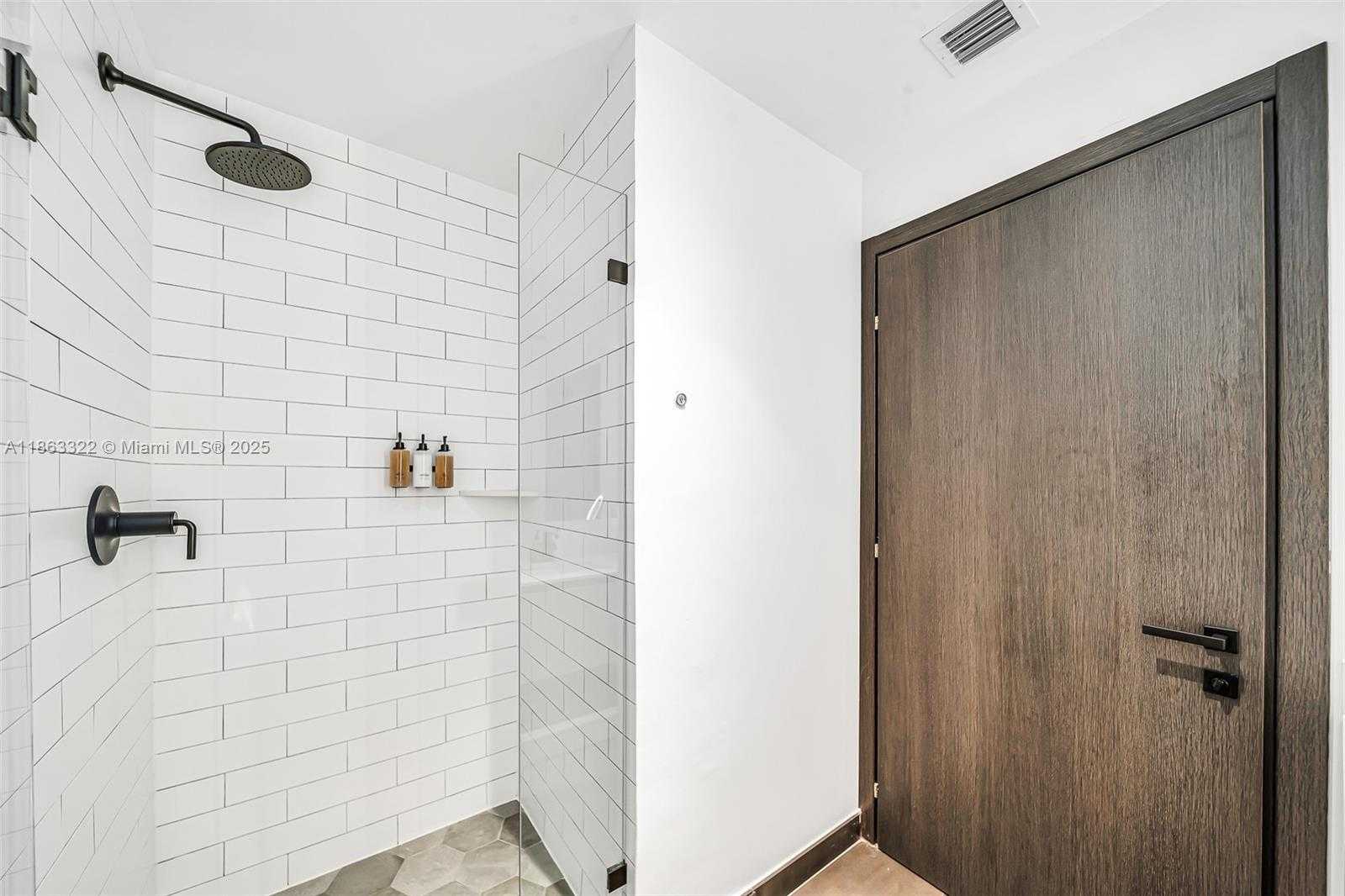 Small Image of 398 NORTH EAST 5TH ST #4416, Miami Number 26