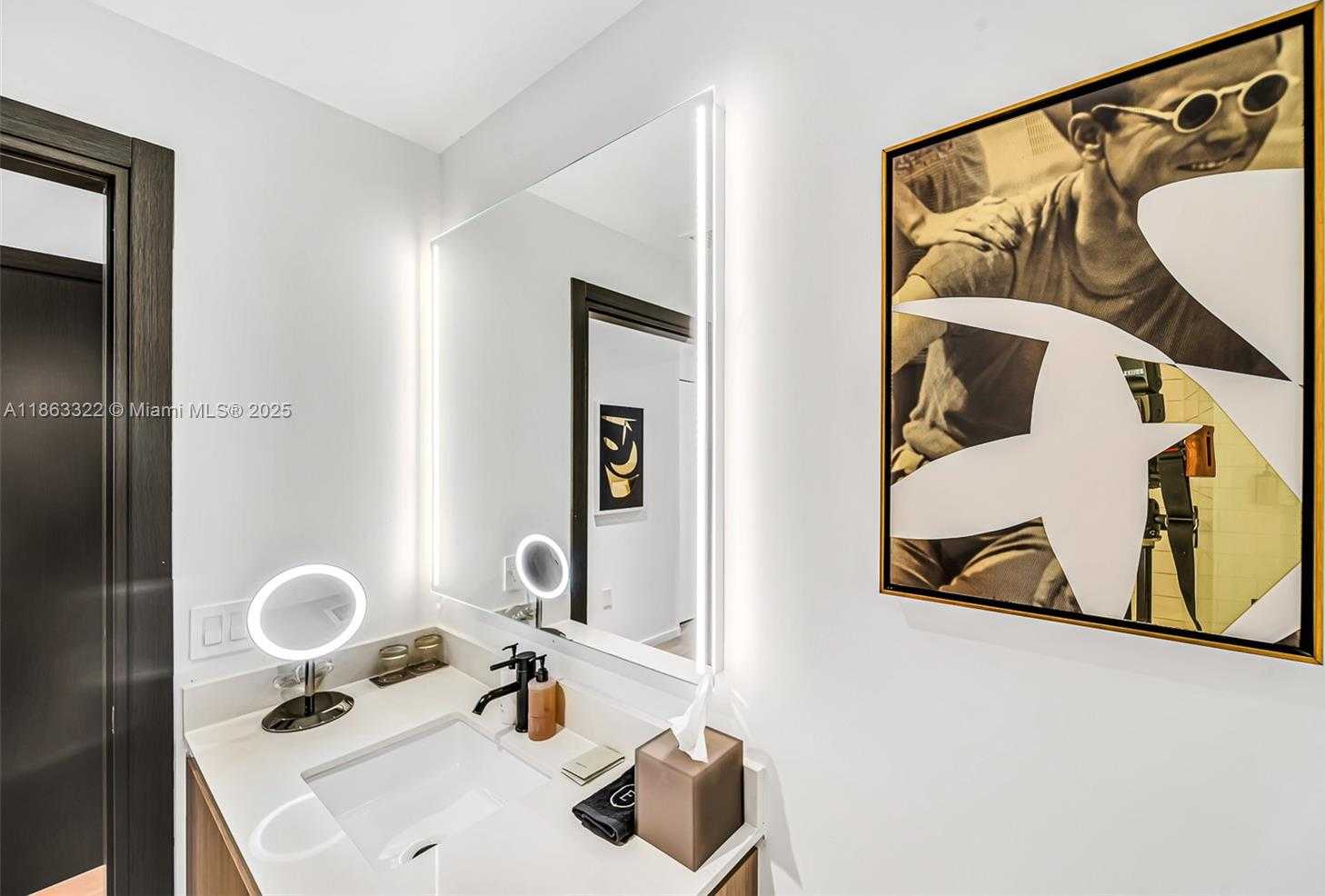 Small Image of 398 NORTH EAST 5TH ST #4416, Miami Number 27