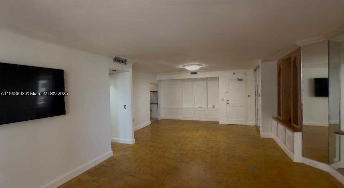 Small Image of 10185 COLLINS AVE #915, Bal Harbour Number 11
