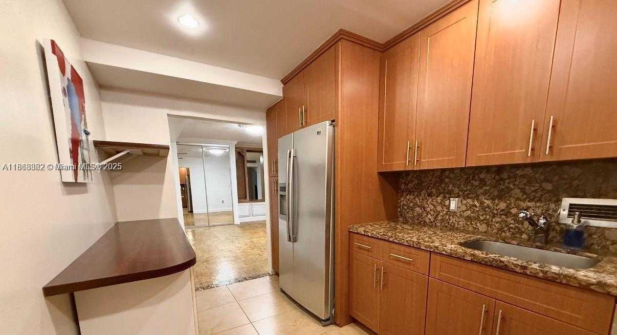 Small Image of 10185 COLLINS AVE #915, Bal Harbour Number 16