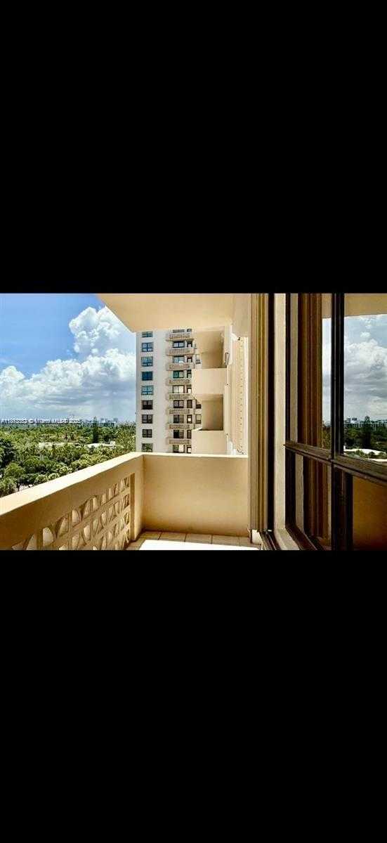 Small Image of 10185 COLLINS AVE #915, Bal Harbour Number 8
