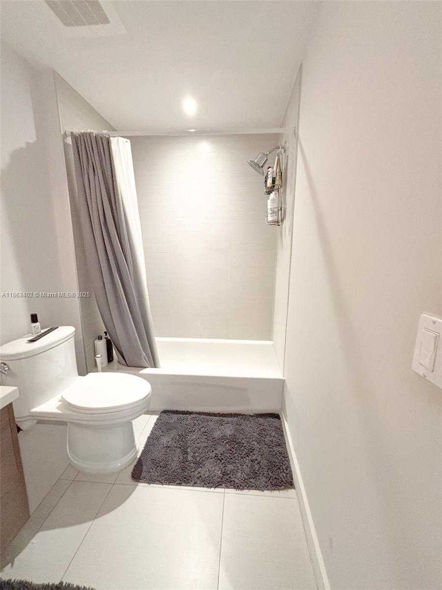 Small Image of 1010 SOUTH WEST 2 AVE #1110, Miami Number 18