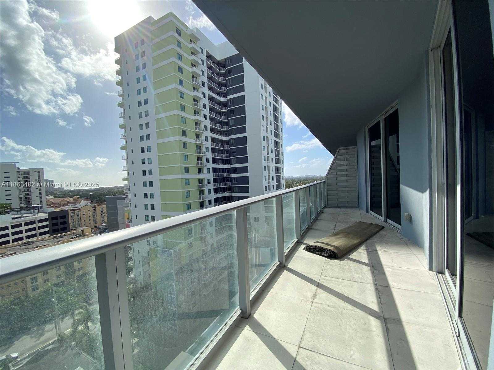 Small Image of 1010 SOUTH WEST 2 AVE #1110, Miami Number 3