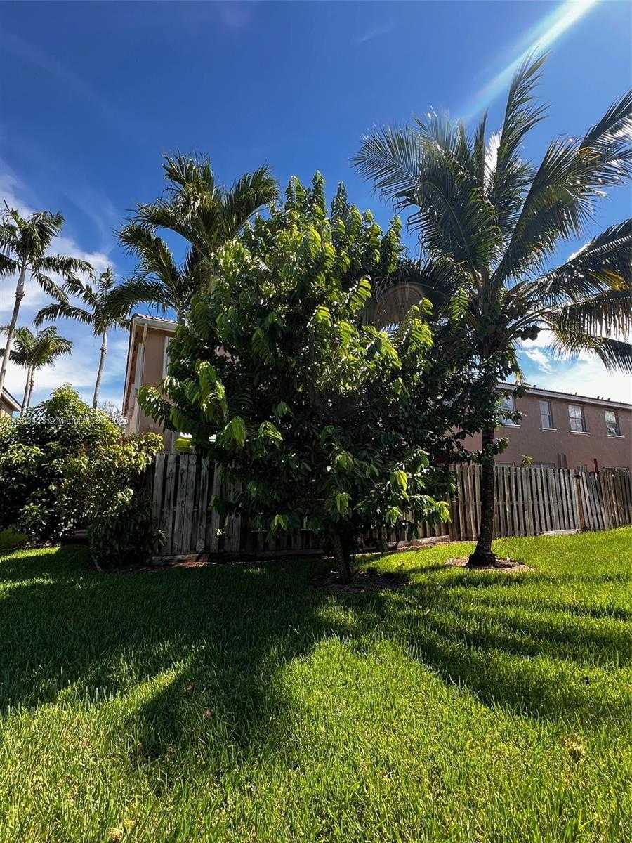 Small Image of 2499 SOUTH EAST 14TH ST, Homestead Number 33