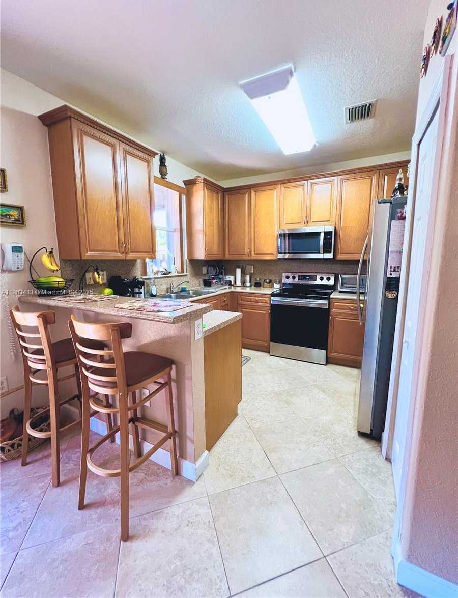 Small Image of 2499 SOUTH EAST 14TH ST, Homestead Number 7