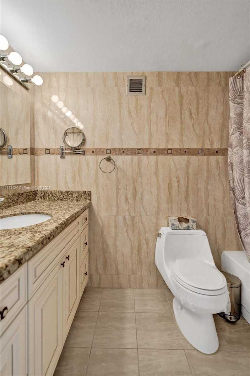 Small Image of 322 BUCHANAN ST #810, Hollywood Number 12