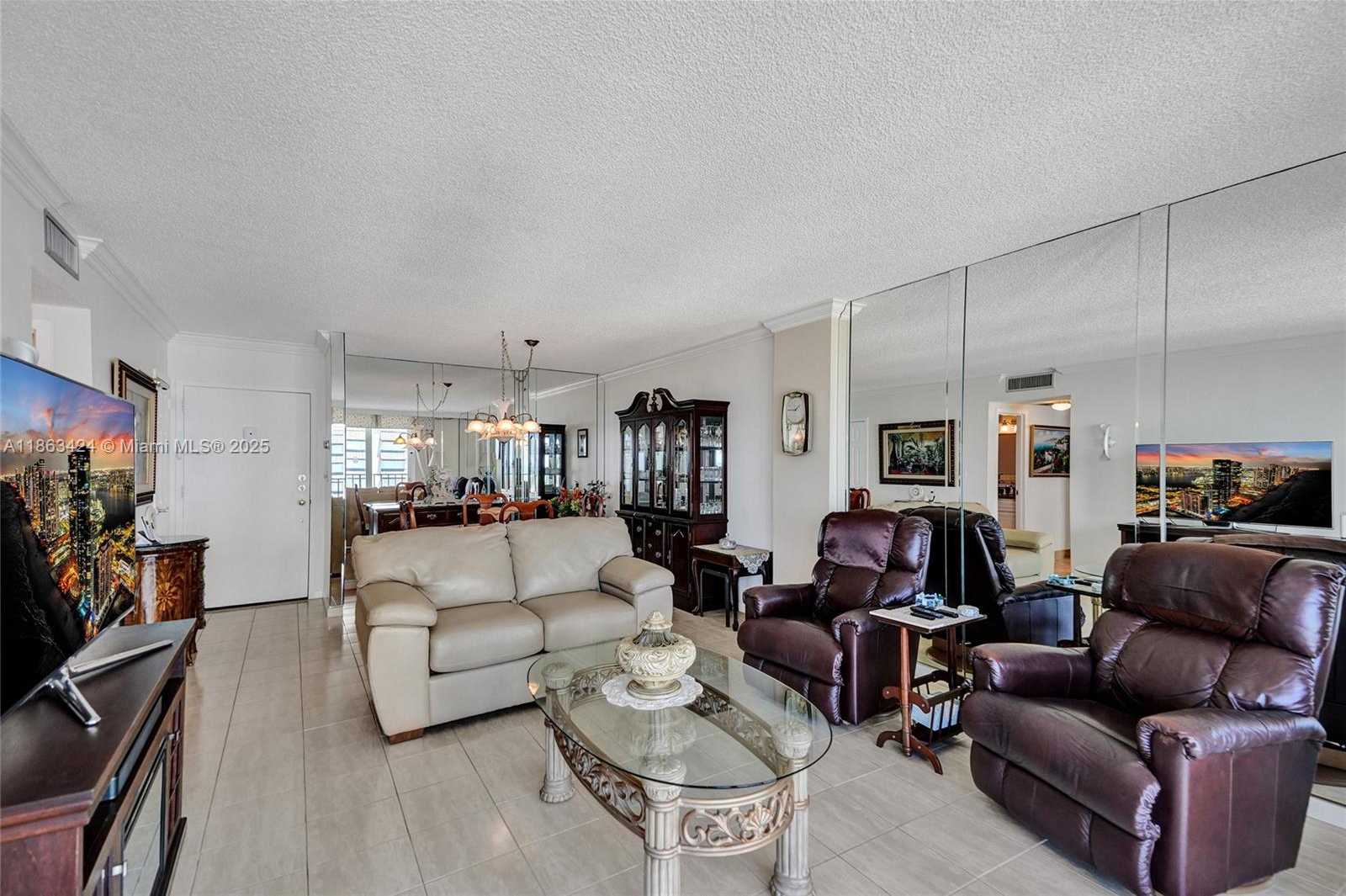Small Image of 322 BUCHANAN ST #810, Hollywood Number 4