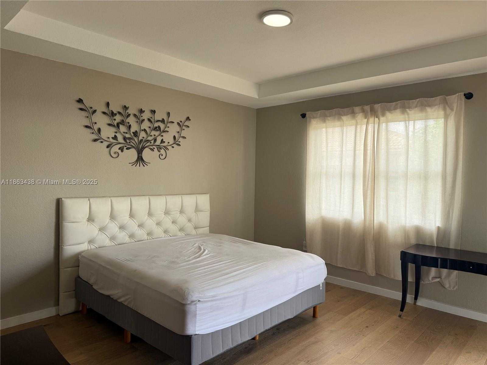 Small Image of 10857 NORTH WEST 84TH ST, Doral Number 16