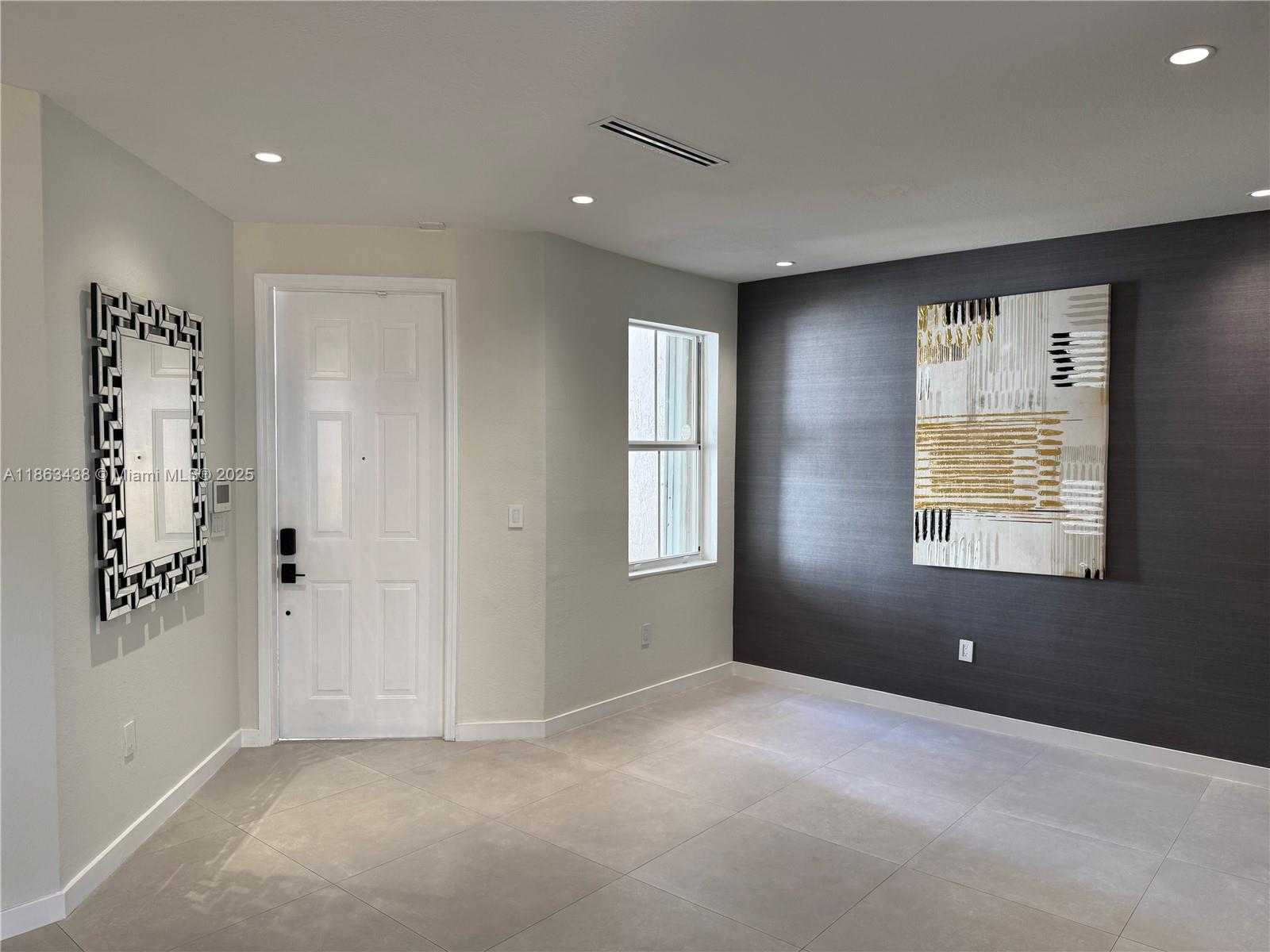Small Image of 10857 NORTH WEST 84TH ST, Doral Number 5
