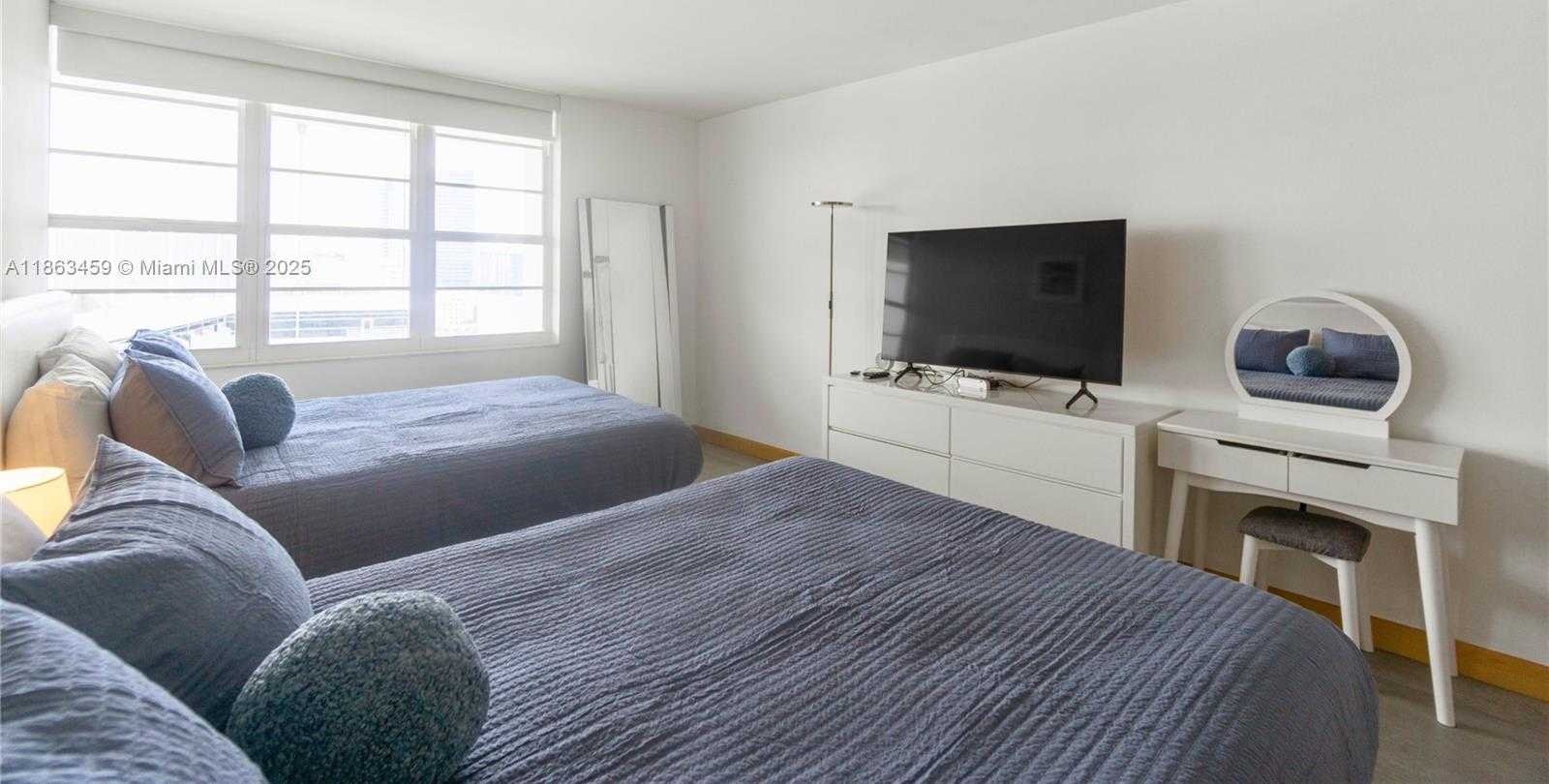 Small Image of 100 LINCOLN RD #1635, Miami Beach Number 16