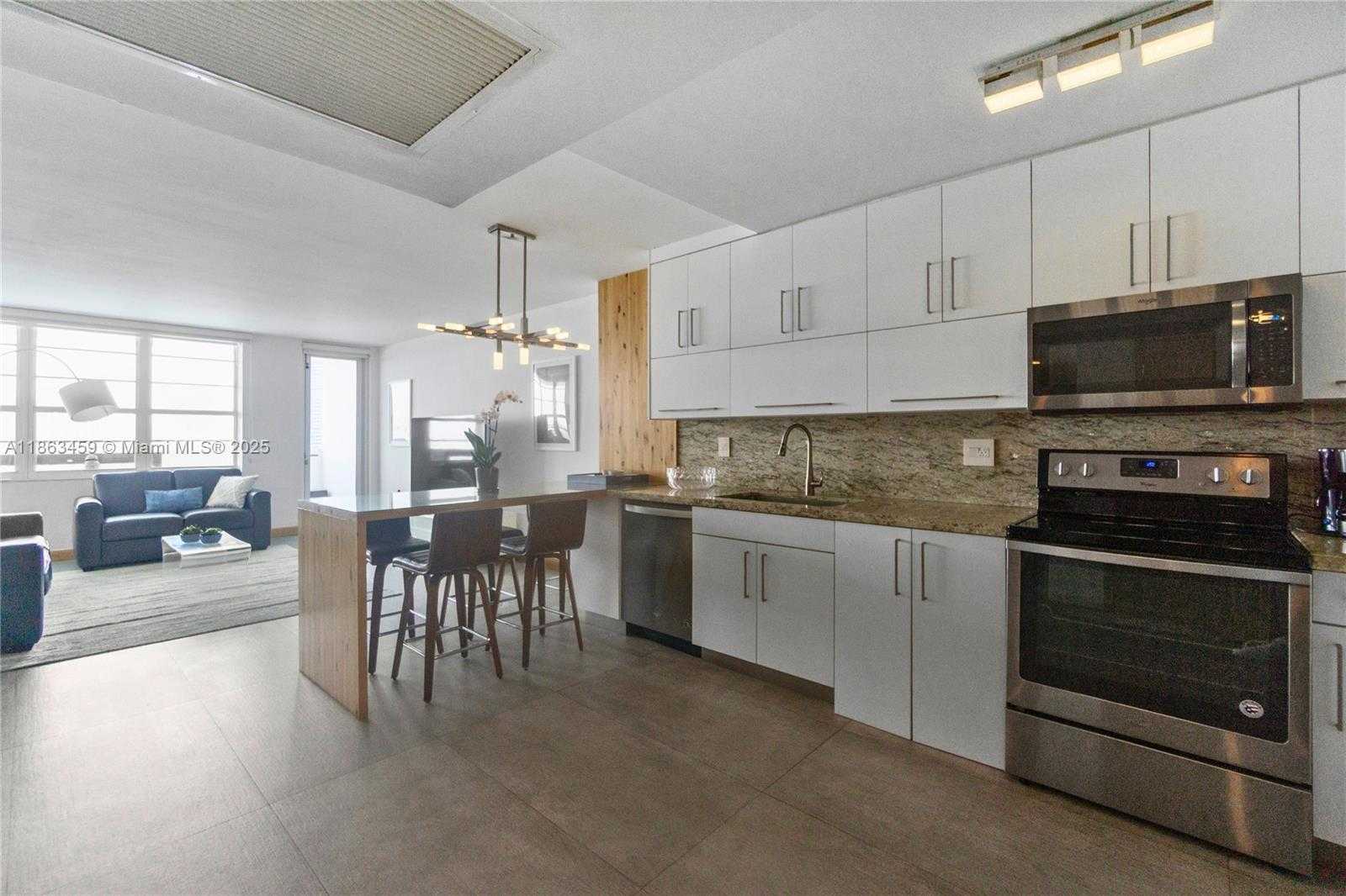 Small Image of 100 LINCOLN RD #1635, Miami Beach Number 6