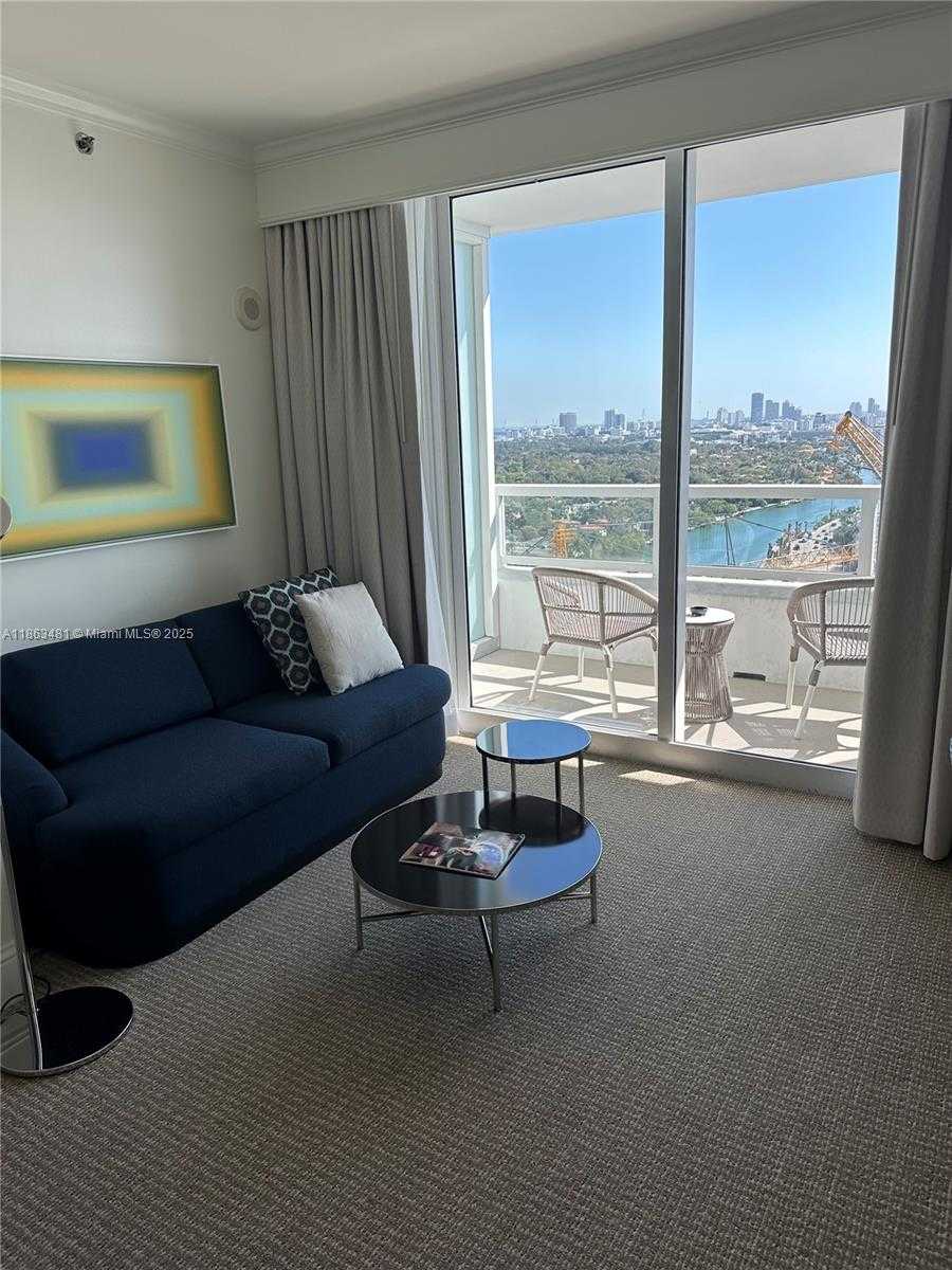 Small Image of 4401 COLLINS AVE #2108, Miami Beach Number 10