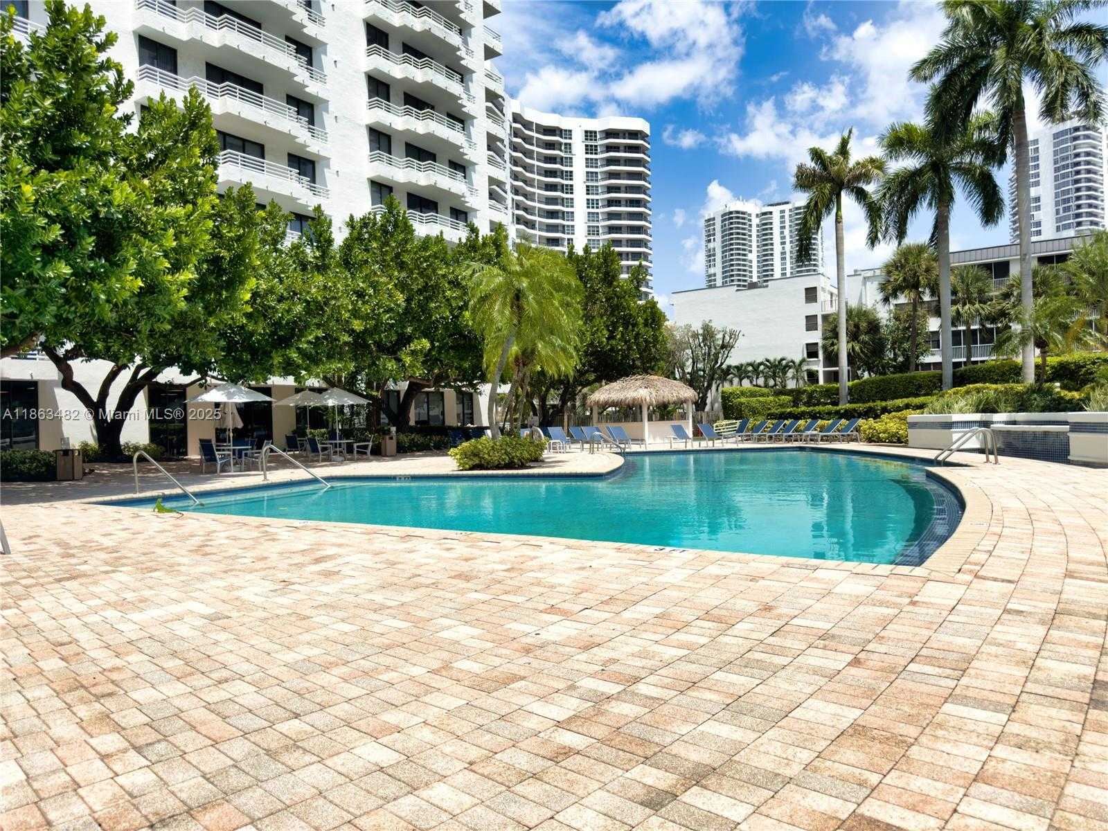 Small Image of 3300 NORTH EAST 192ND ST #118, Aventura Number 34