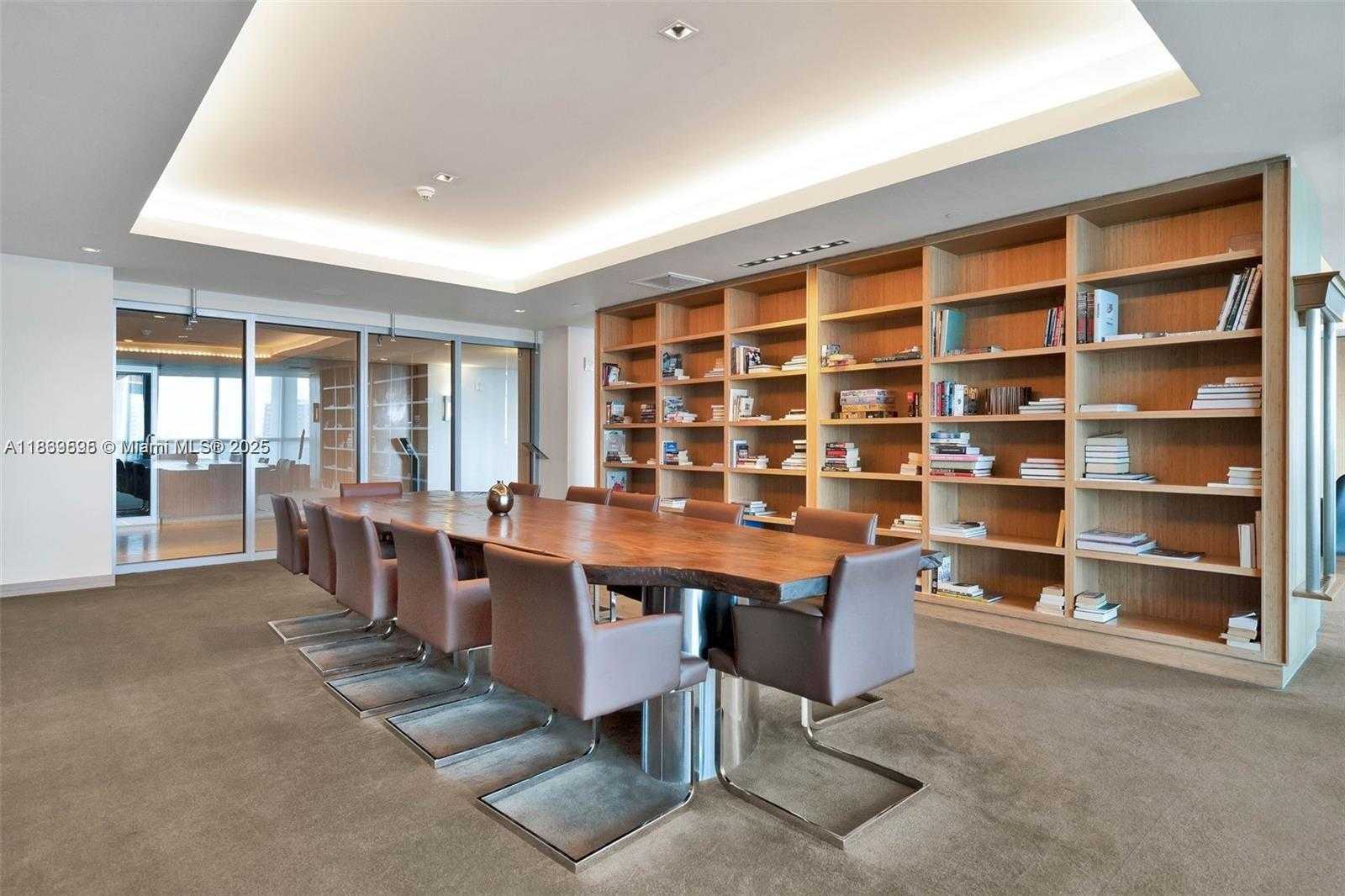 Small Image of 900 BISCAYNE BLVD #5208, Miami Number 41