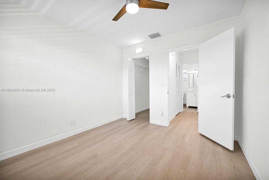 Small Image of 1301 NORTH 12TH CT #3B, Hollywood Number 10