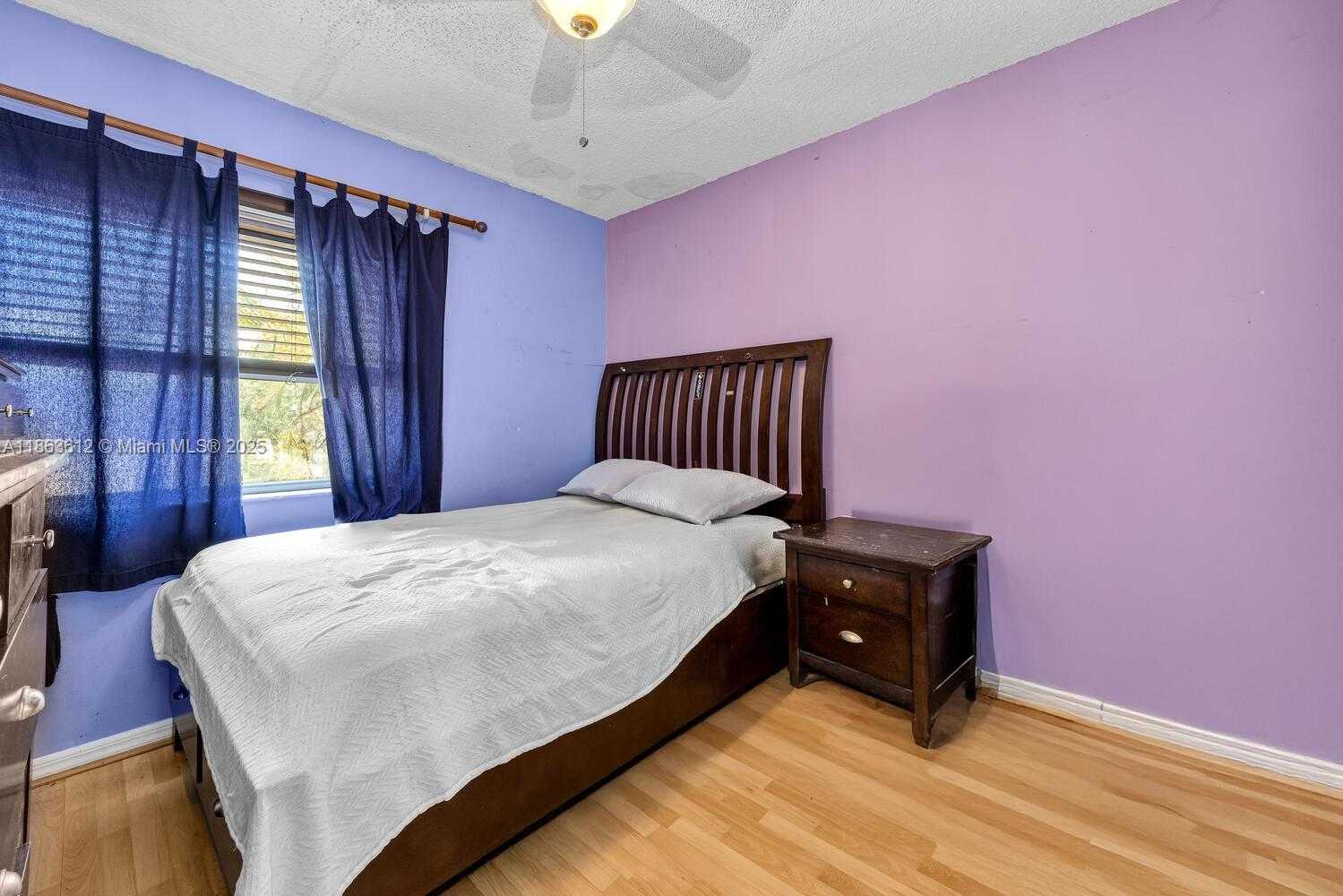 Small Image of 20839 NORTH WEST 4TH ST, Pembroke Pines Number 10