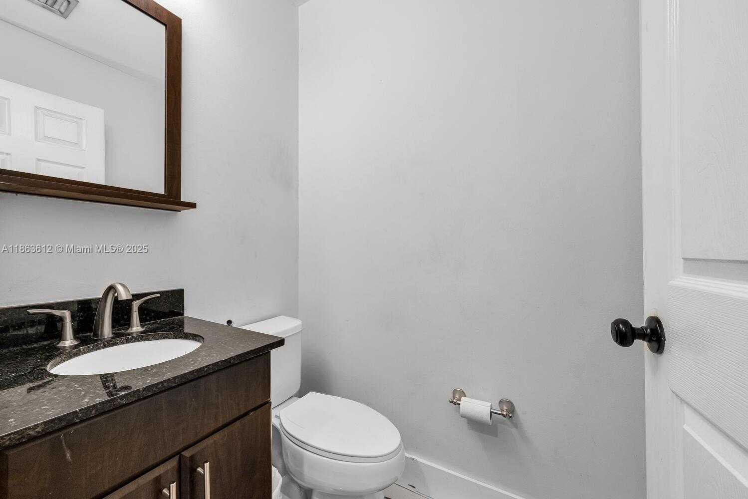 Small Image of 20839 NORTH WEST 4TH ST, Pembroke Pines Number 17