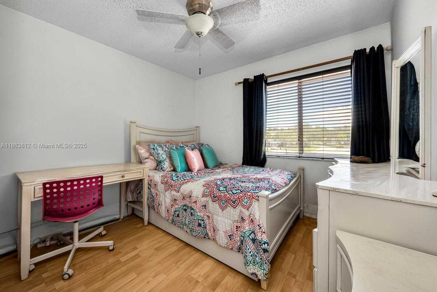 Small Image of 20839 NORTH WEST 4TH ST, Pembroke Pines Number 21