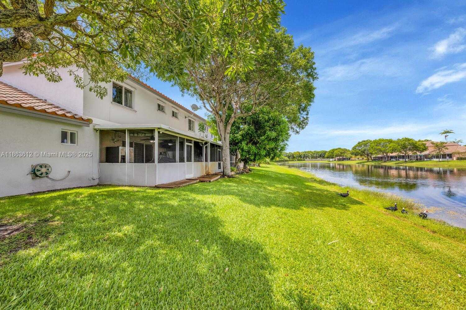 Small Image of 20839 NORTH WEST 4TH ST, Pembroke Pines Number 25