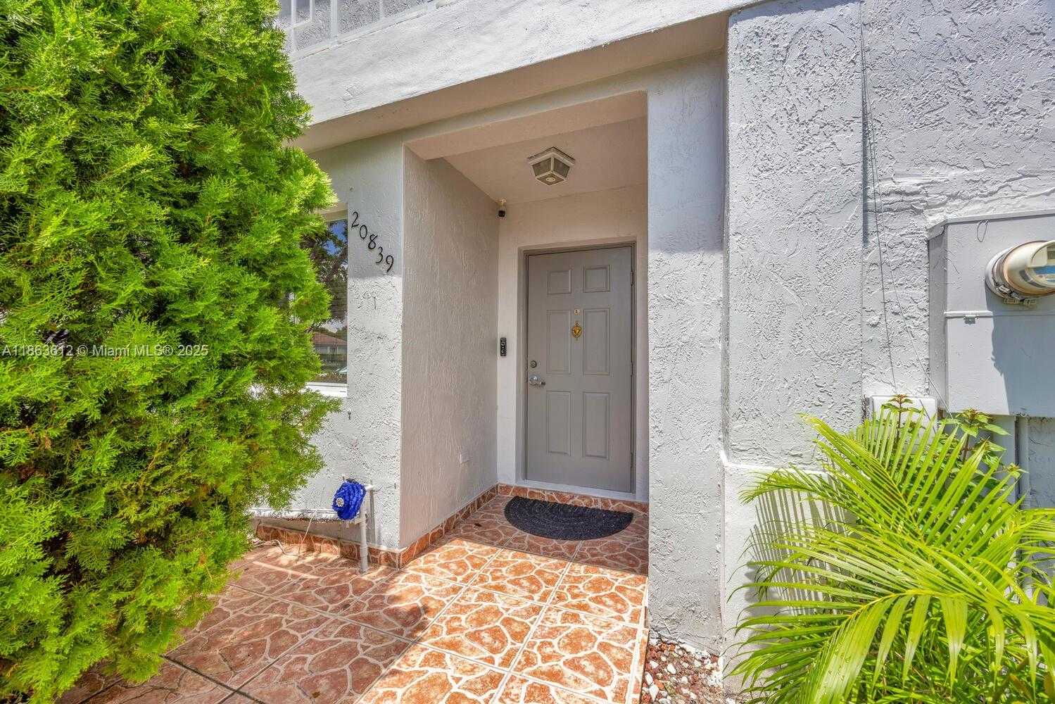 Small Image of 20839 NORTH WEST 4TH ST, Pembroke Pines Number 32