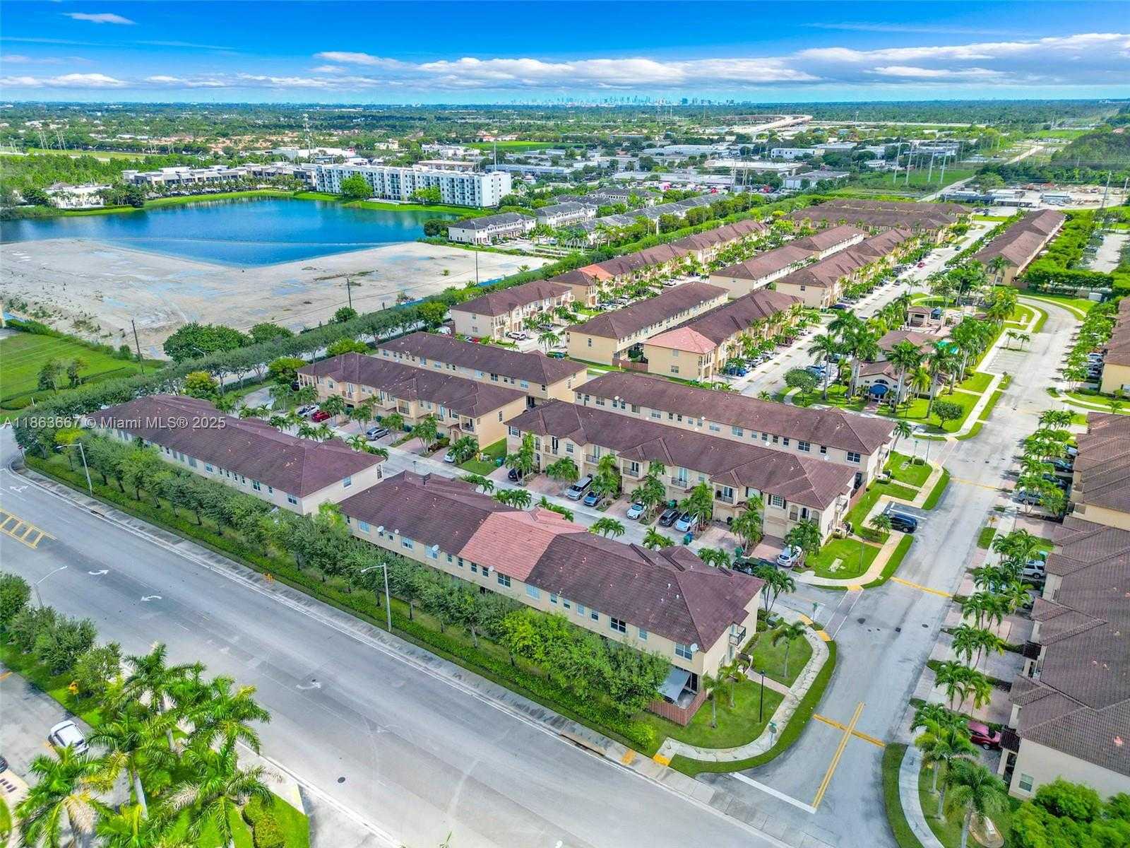 Small Image of 13336 SOUTH WEST 128TH PSGE, Miami Number 39