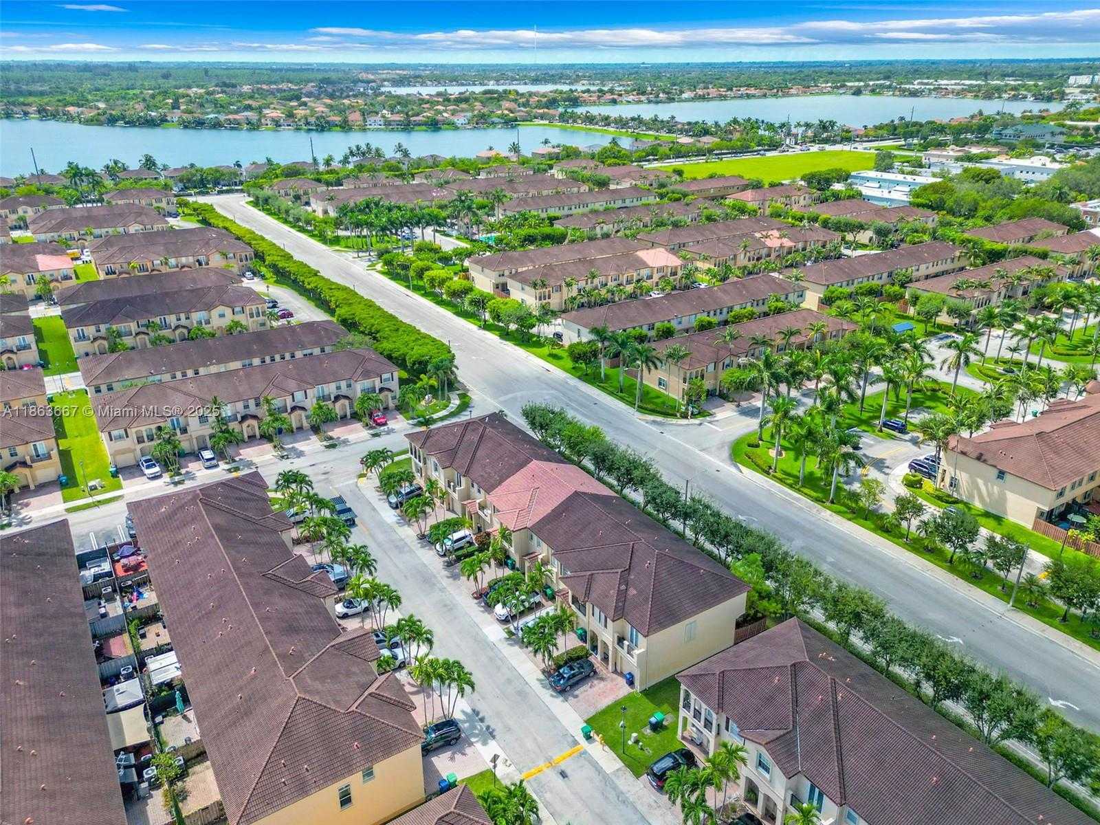 Small Image of 13336 SOUTH WEST 128TH PSGE, Miami Number 43