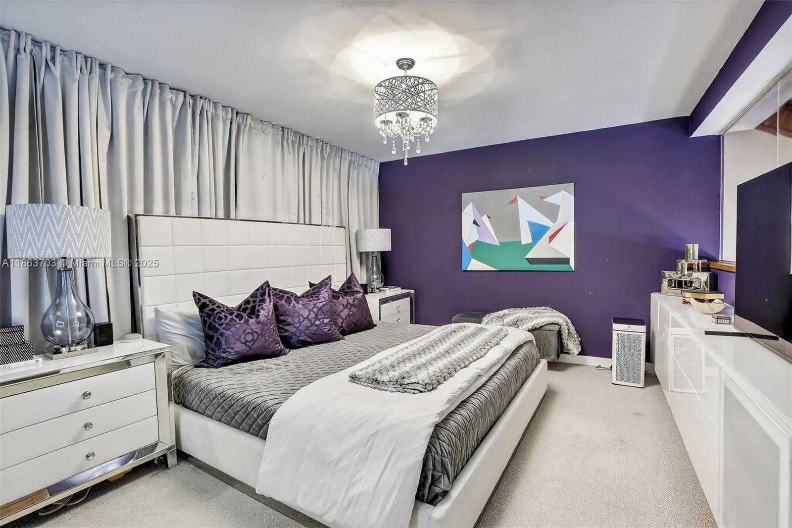 Small Image of 1530 WEST GOLFVIEW DR, Pembroke Pines Number 28