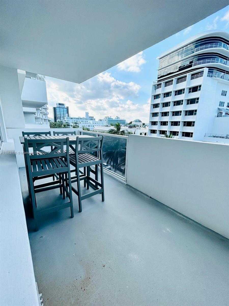 Small Image of 100 LINCOLN RD #535, Miami Beach Number 12