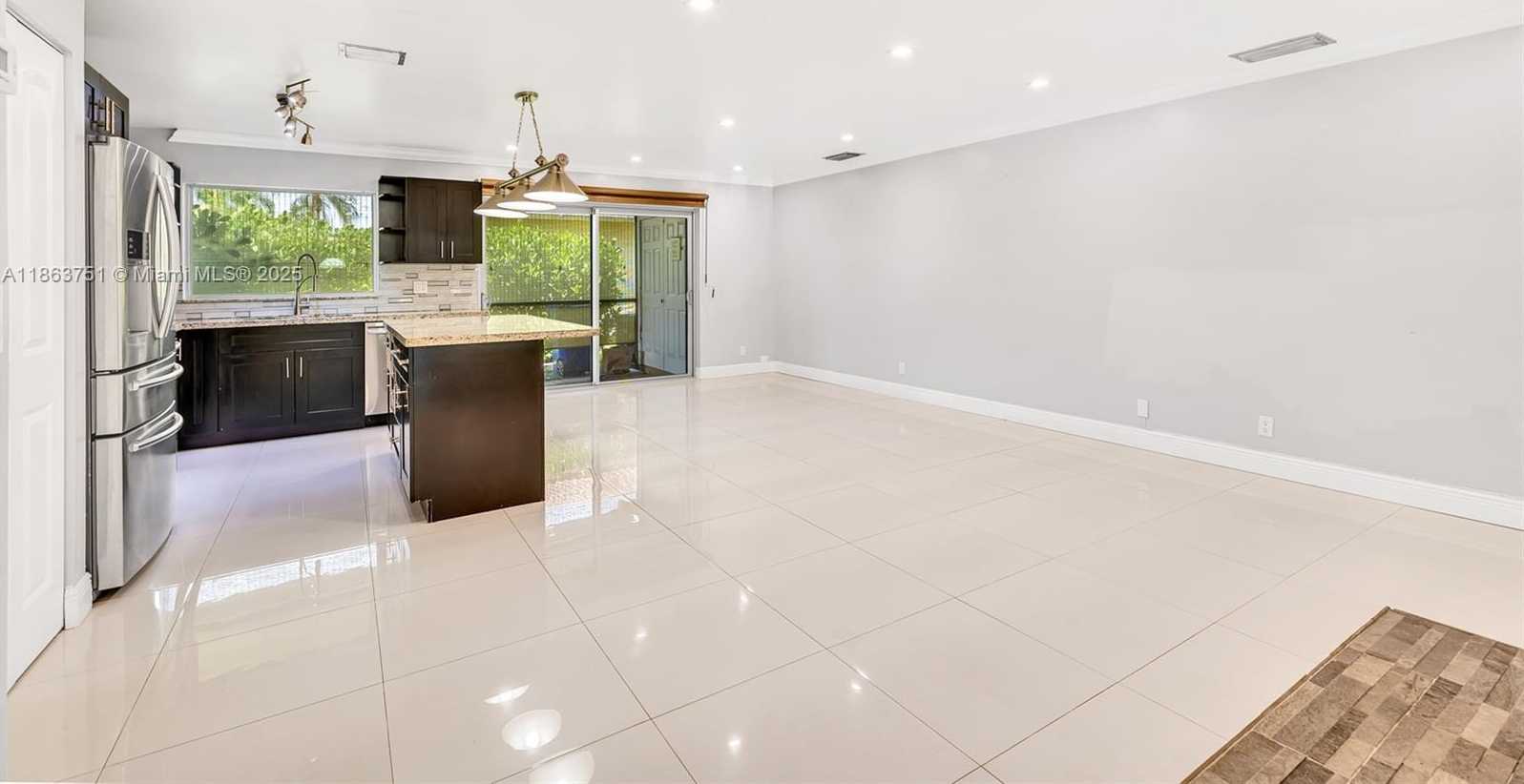 Small Image of 4299 CORAL SPRINGS DR #3A, Coral Springs Number 10