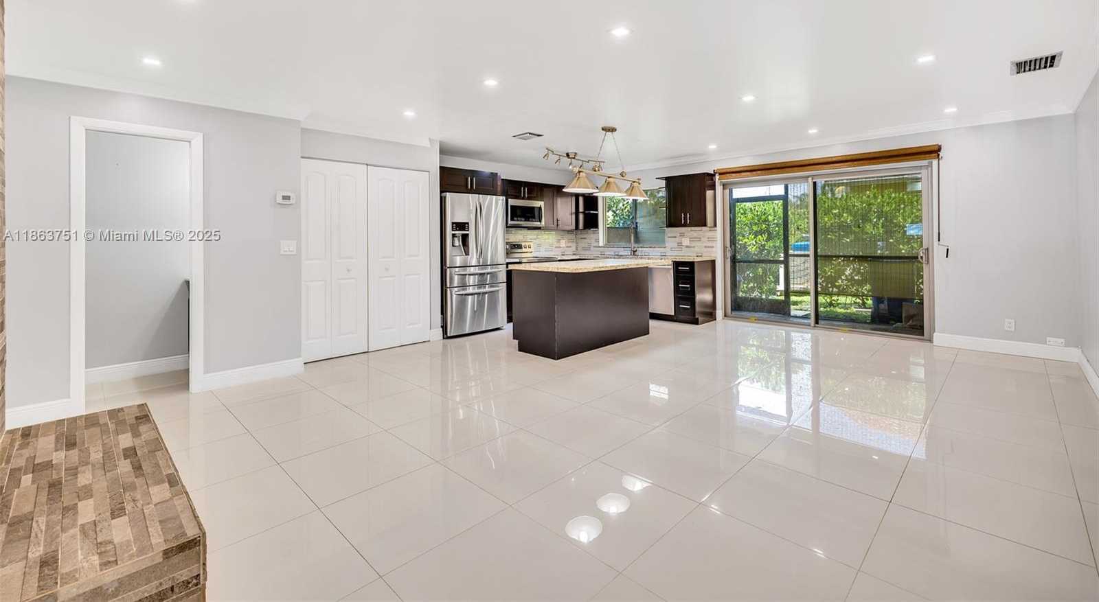 Small Image of 4299 CORAL SPRINGS DR #3A, Coral Springs Number 11