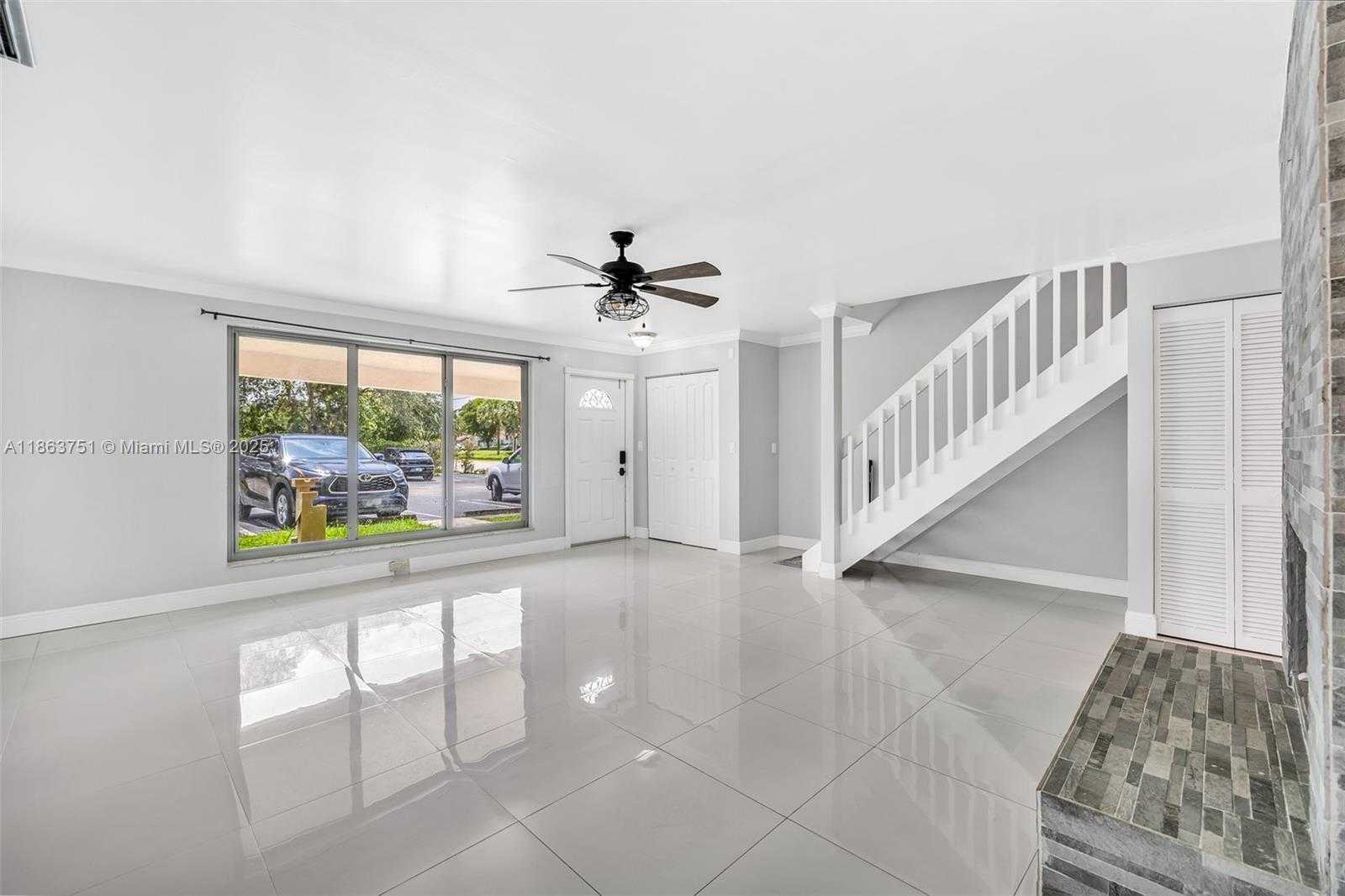 Small Image of 4299 CORAL SPRINGS DR #3A, Coral Springs Number 2