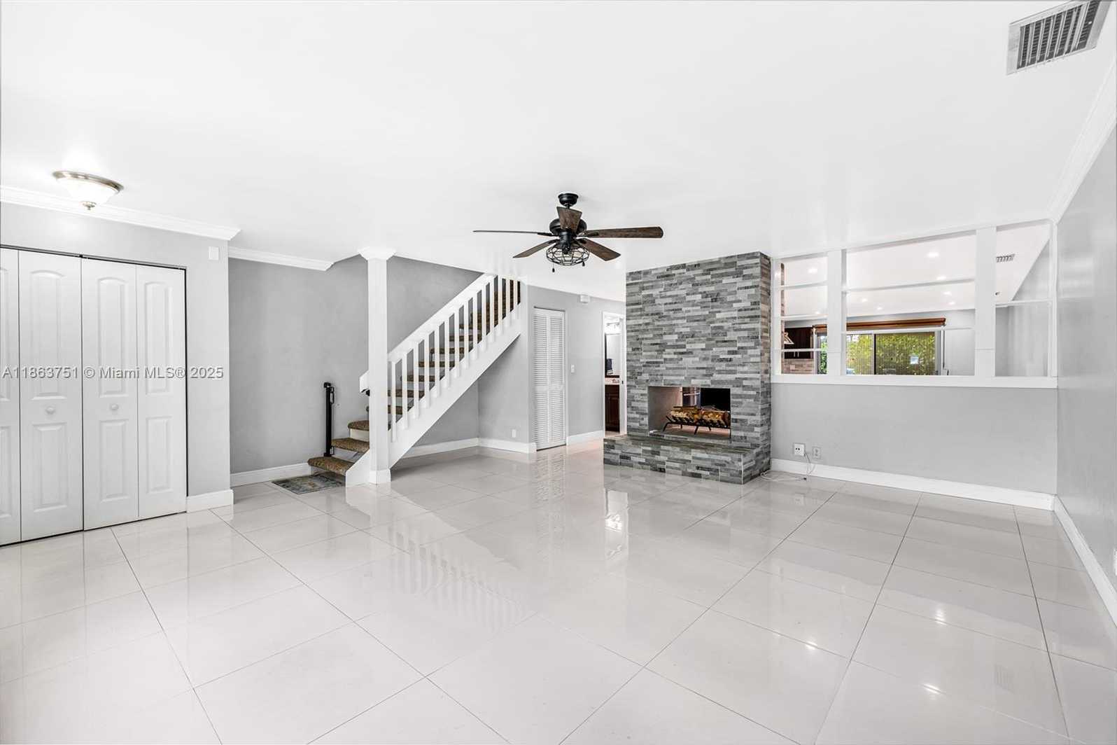 Small Image of 4299 CORAL SPRINGS DR #3A, Coral Springs Number 9