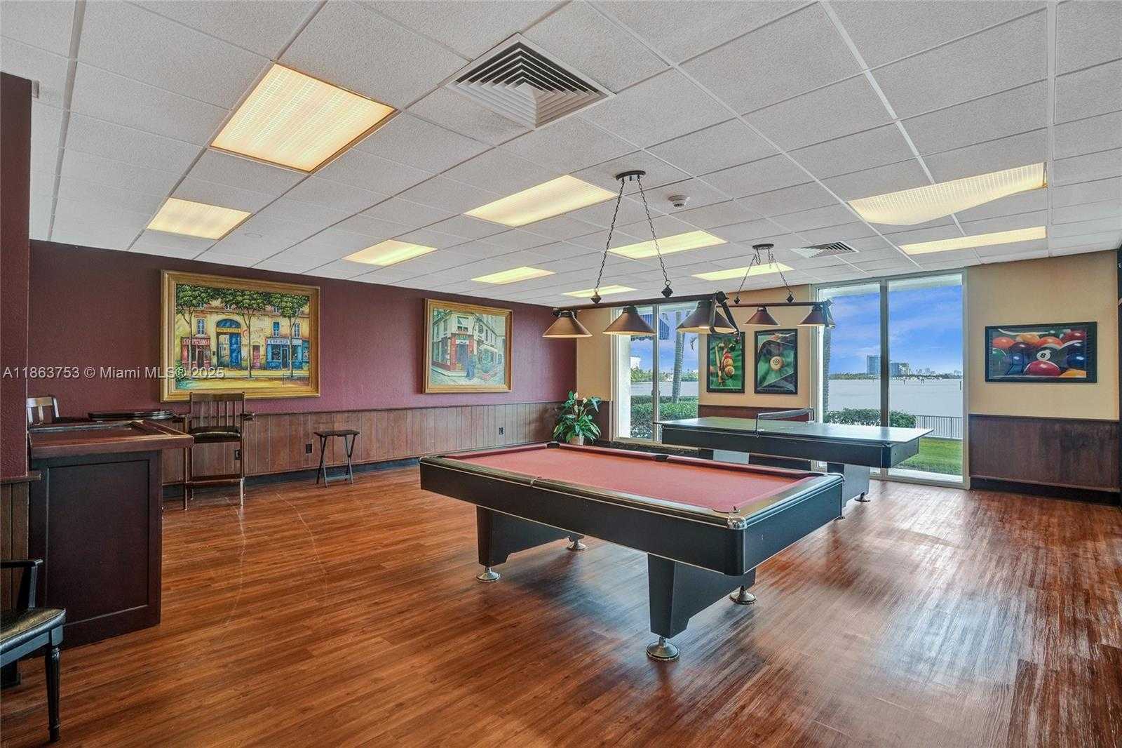 Small Image of 500 BAYVIEW DR #118, Sunny Isles Beach Number 55
