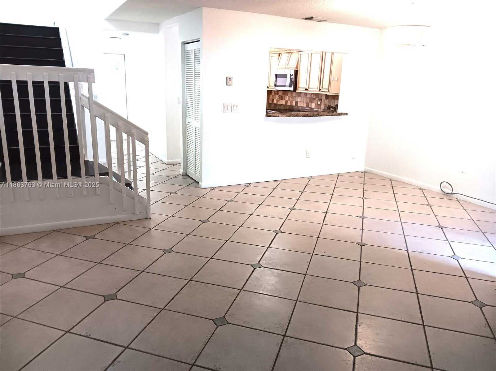 Small Image of 1532 GABRIEL ST, Hollywood Number 38