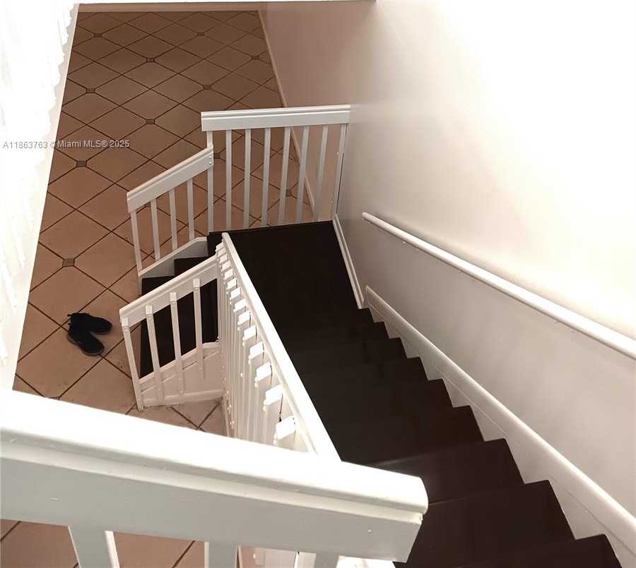 Small Image of 1532 GABRIEL ST, Hollywood Number 39