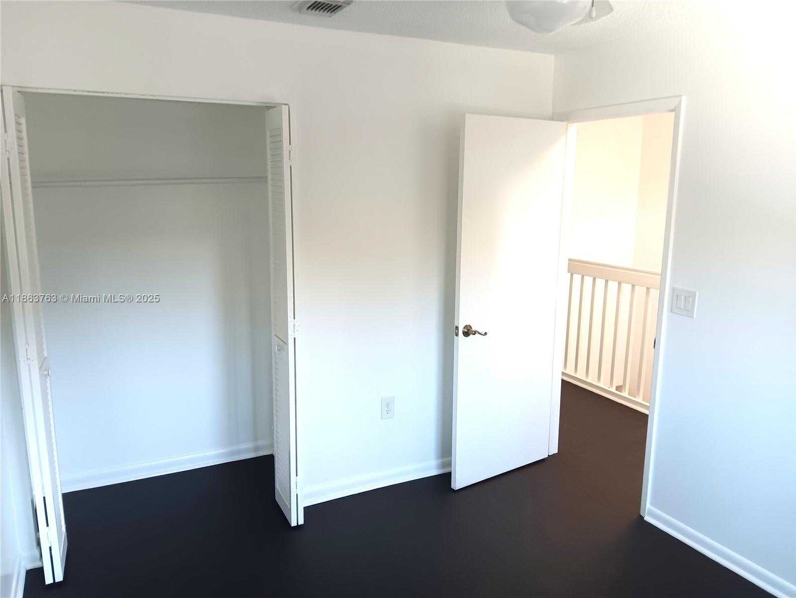 Small Image of 1532 GABRIEL ST, Hollywood Number 43