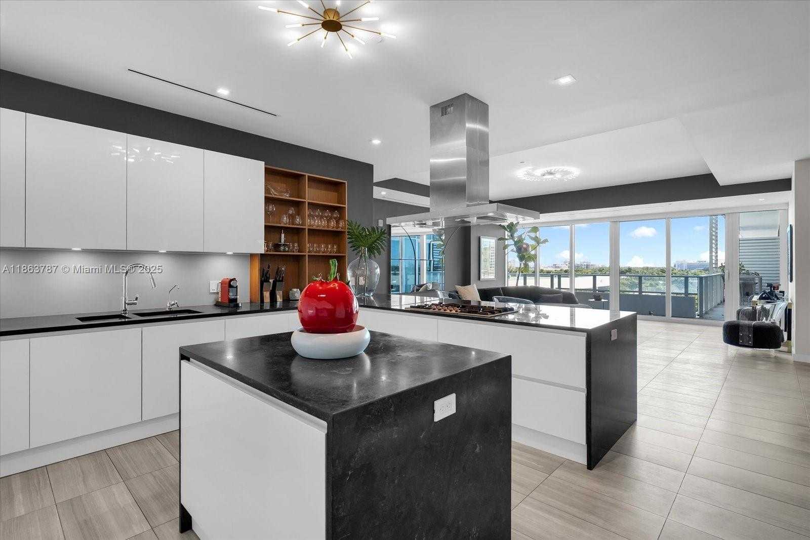 Small Image of 4701 NORTH MERIDIAN AVE #510, Miami Beach Number 13