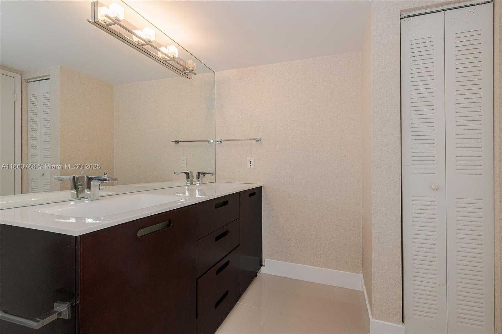 Small Image of 3300 NORTH EAST 192ND ST #205, Aventura Number 19