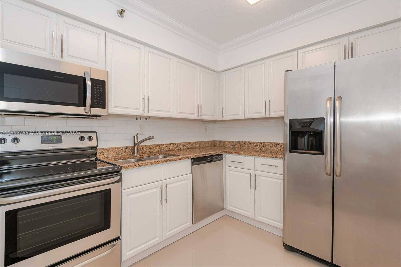 Small Image of 3300 NORTH EAST 192ND ST #205, Aventura Number 2
