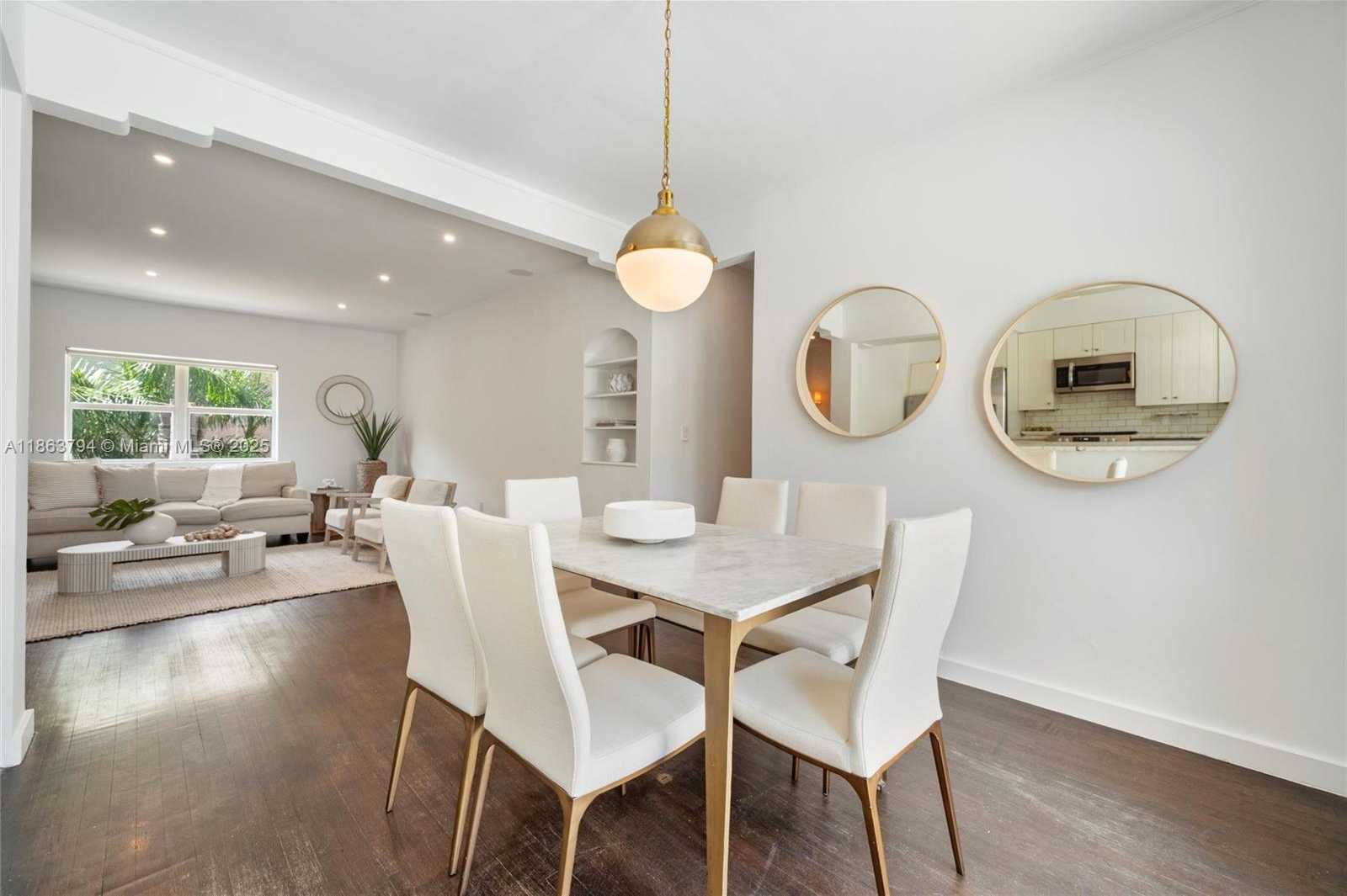 Small Image of 4015 NORTH MERIDIAN AVE #4, Miami Beach Number 3