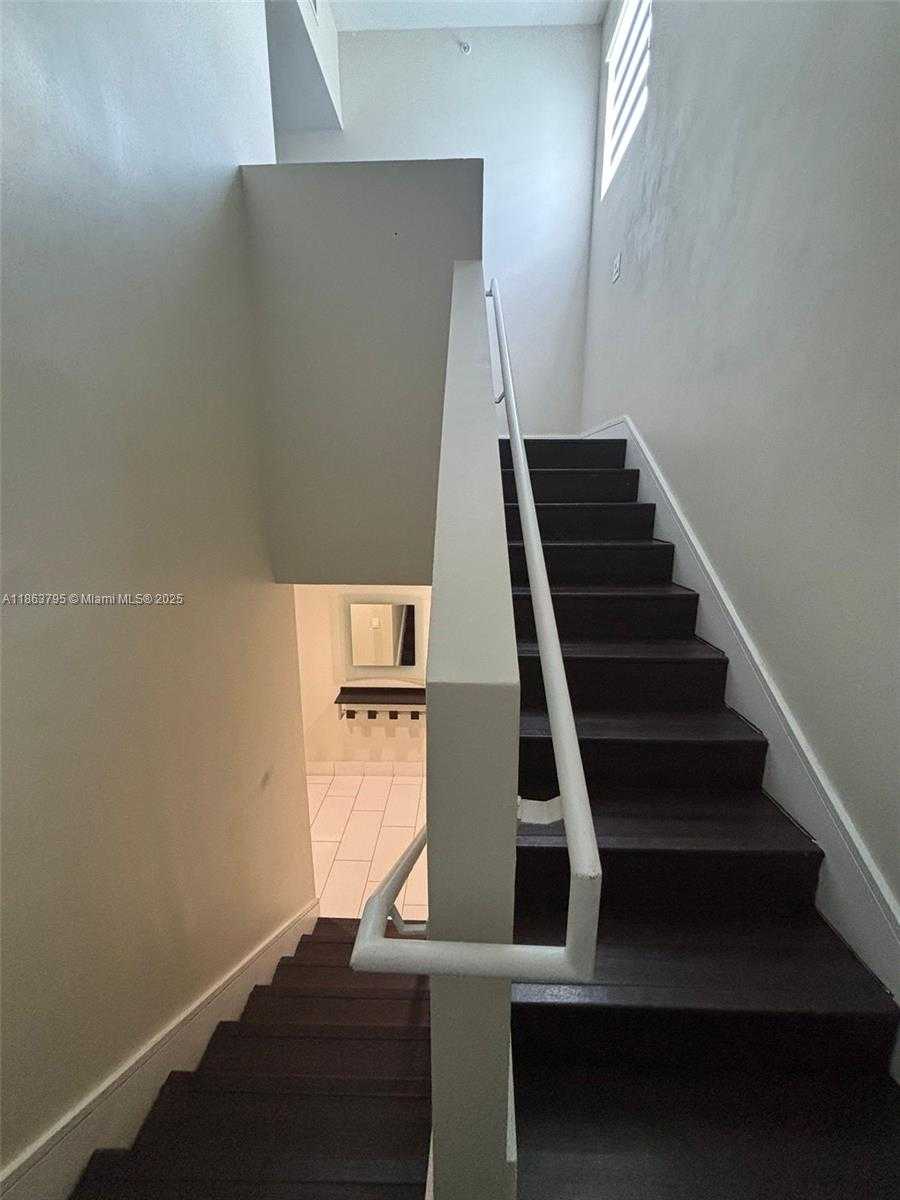 Small Image of 5300 NORTH WEST 87TH AVE #913, Doral Number 10