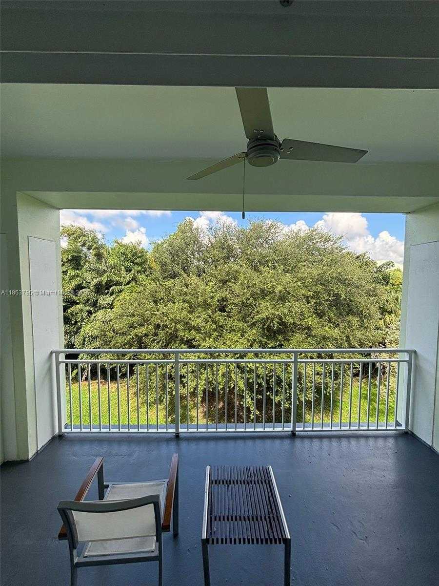 Small Image of 5300 NORTH WEST 87TH AVE #913, Doral Number 26