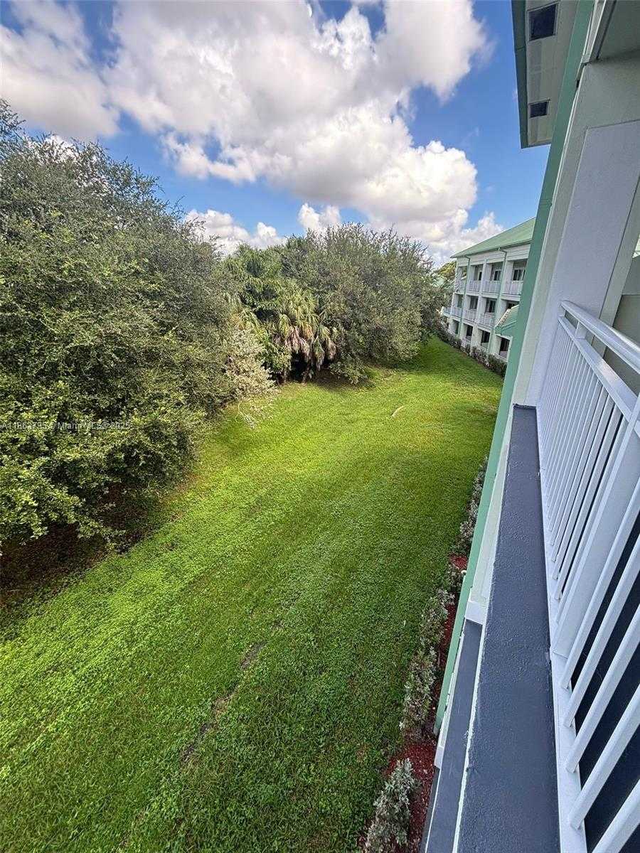 Small Image of 5300 NORTH WEST 87TH AVE #913, Doral Number 27