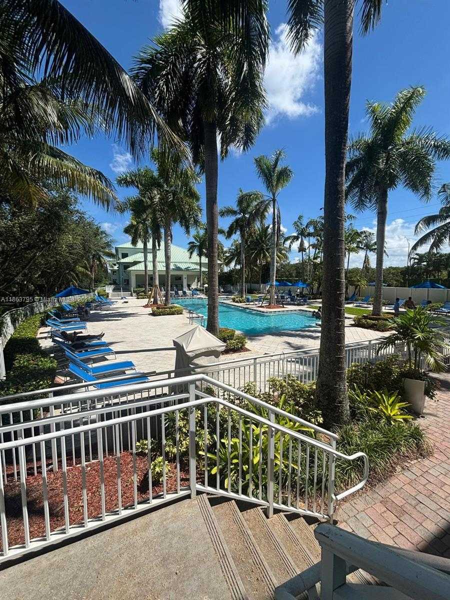 Small Image of 5300 NORTH WEST 87TH AVE #913, Doral Number 31