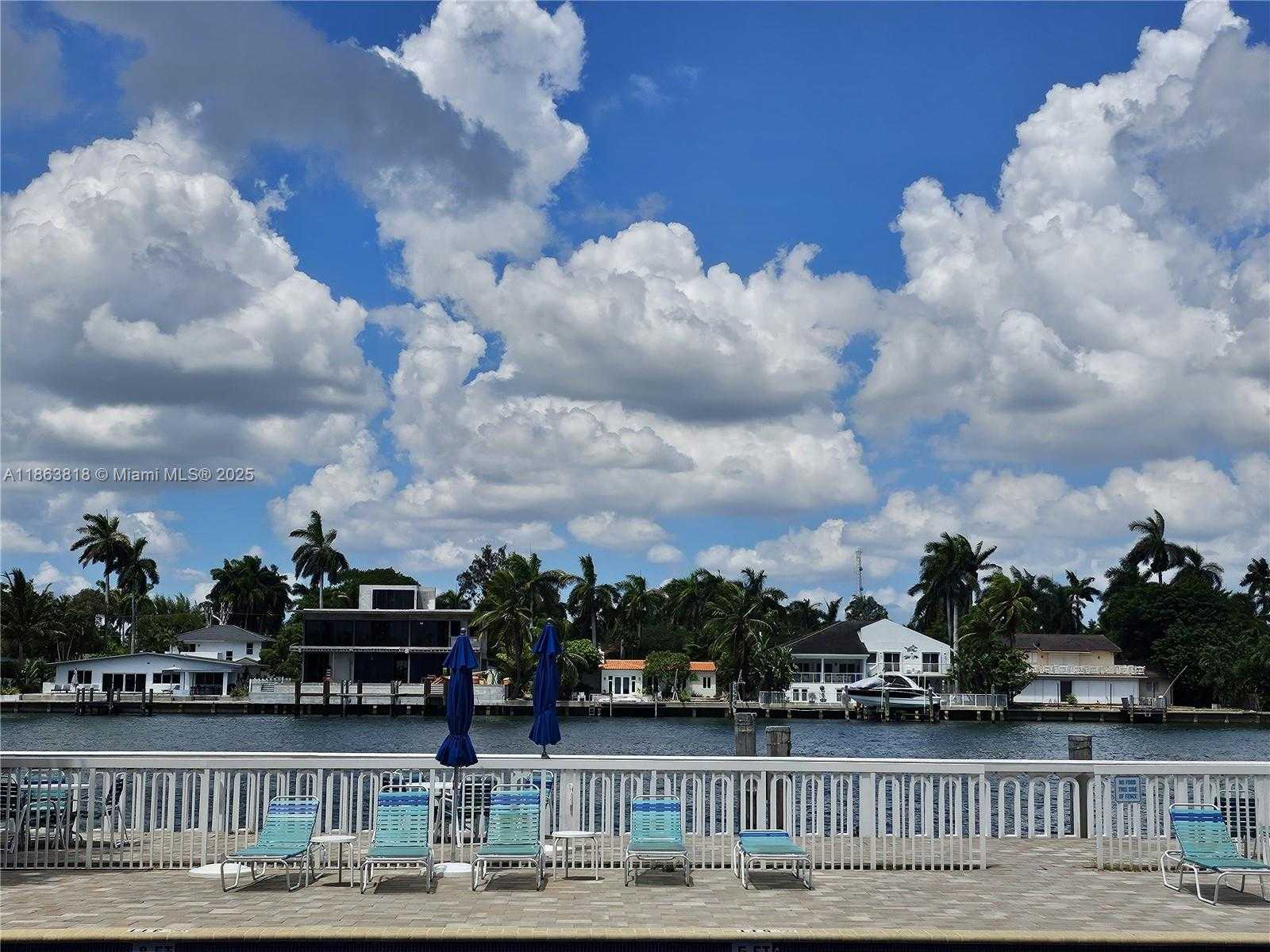 Small Image of 1455 NORTH TREASURE DR #7G, North Bay Village Number 24