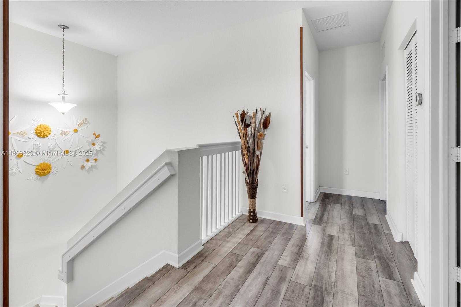 Small Image of 10269 WEST 32ND LN, Hialeah Number 13