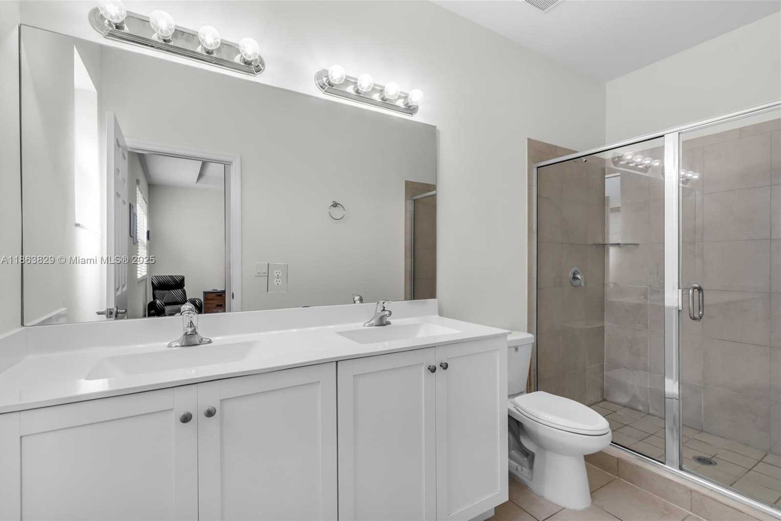 Small Image of 10269 WEST 32ND LN, Hialeah Number 18