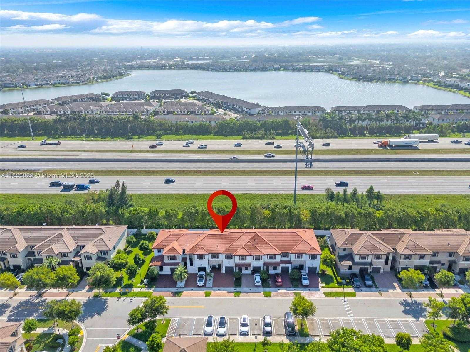 Small Image of 10269 WEST 32ND LN, Hialeah Number 24