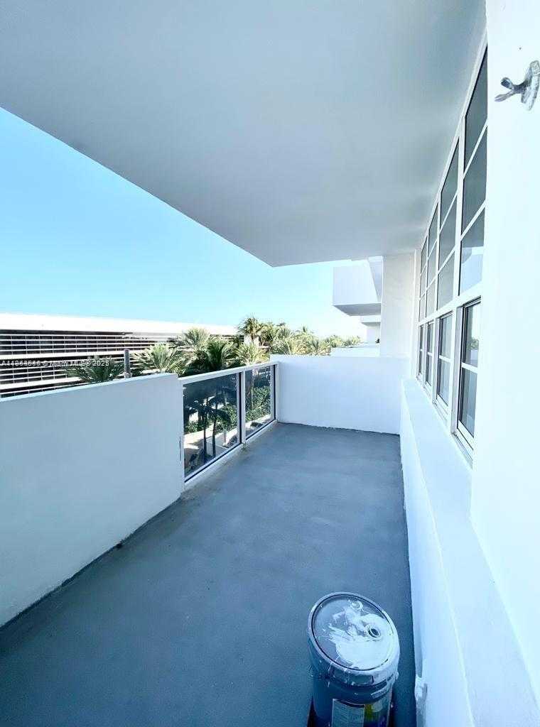 Small Image of 100 LINCOLN RD #437, Miami Beach Number 11