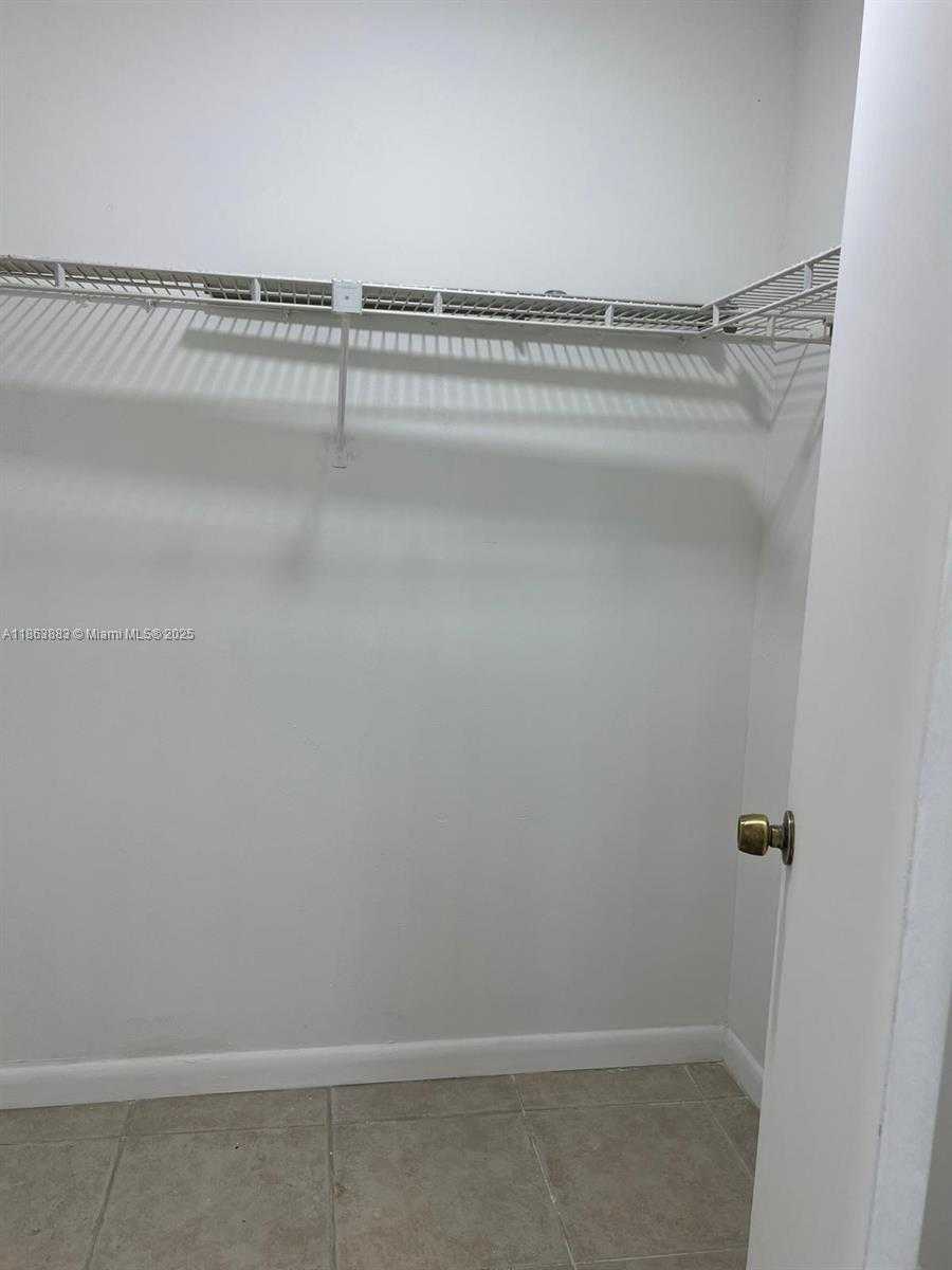 Small Image of 10592 ROYAL PALM BLVD #10592, Coral Springs Number 13